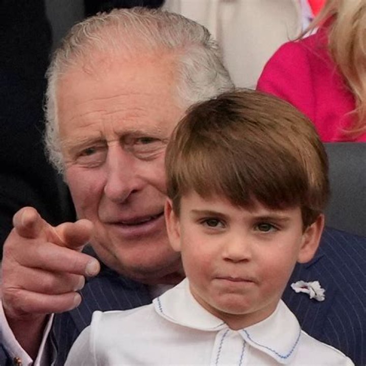 15 adorable photos of King Charles from his childhood