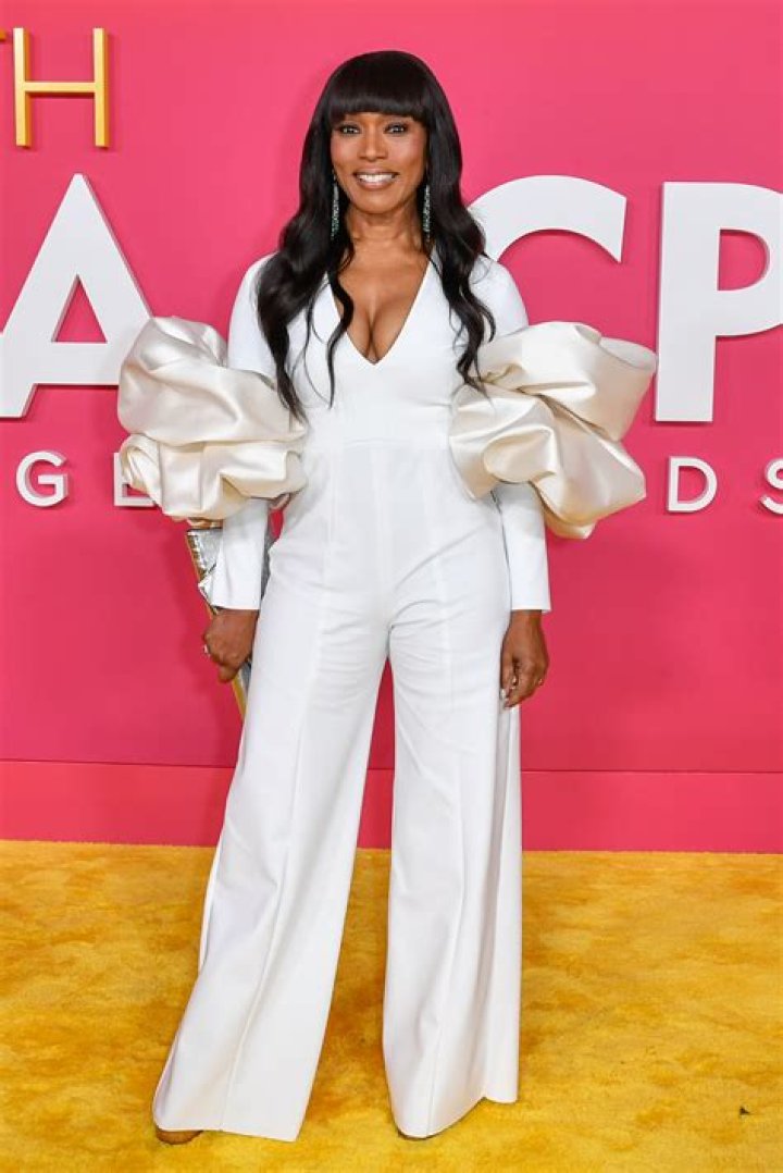 Angela Bassett, 62, looks phenomenal as she shows off her impossibly toned figure