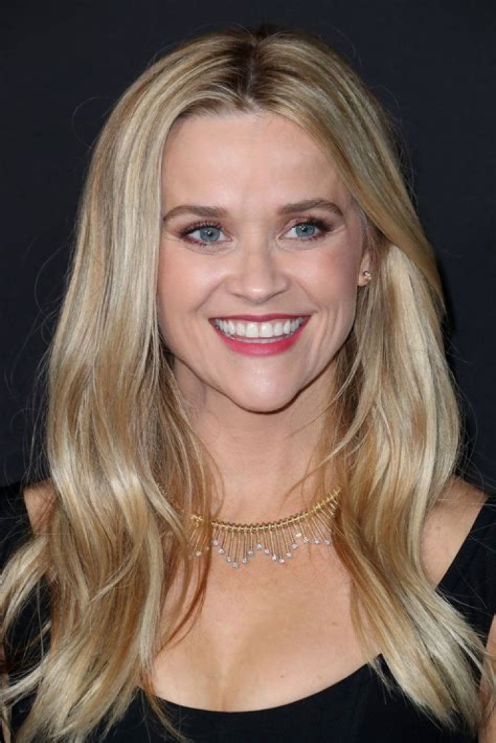 Ava Phillippe's new bob hairstyle looks like mum Reese Witherspoon's 90s hair