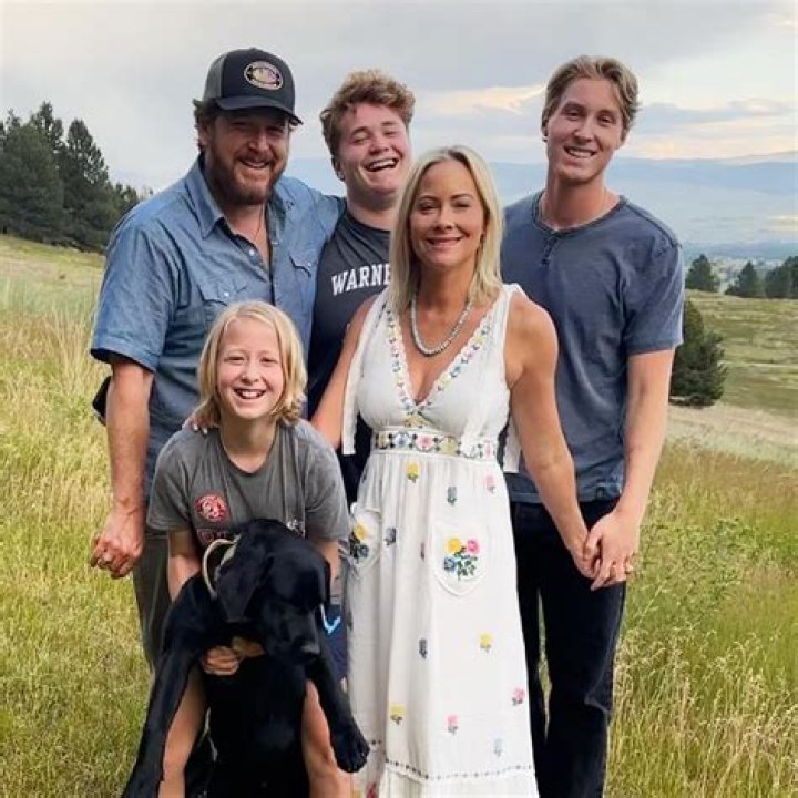 Cole Hauser supported by Yellowstone co-stars for incredible project away from show