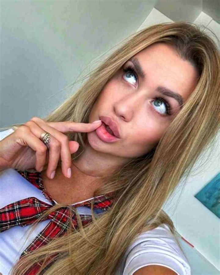 Erin Kern Height, Weight, Net Worth, Age, Birthday, Wikipedia, Who, Nationality, Biography