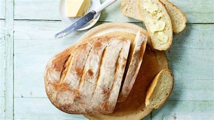Great British Bake Off judge Paul Hollywood's has the BEST bloomer bread recipe