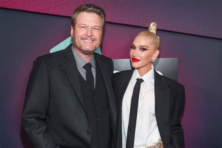Gwen Stefani and Blake Shelton to spend time apart as singer makes announcement about tour