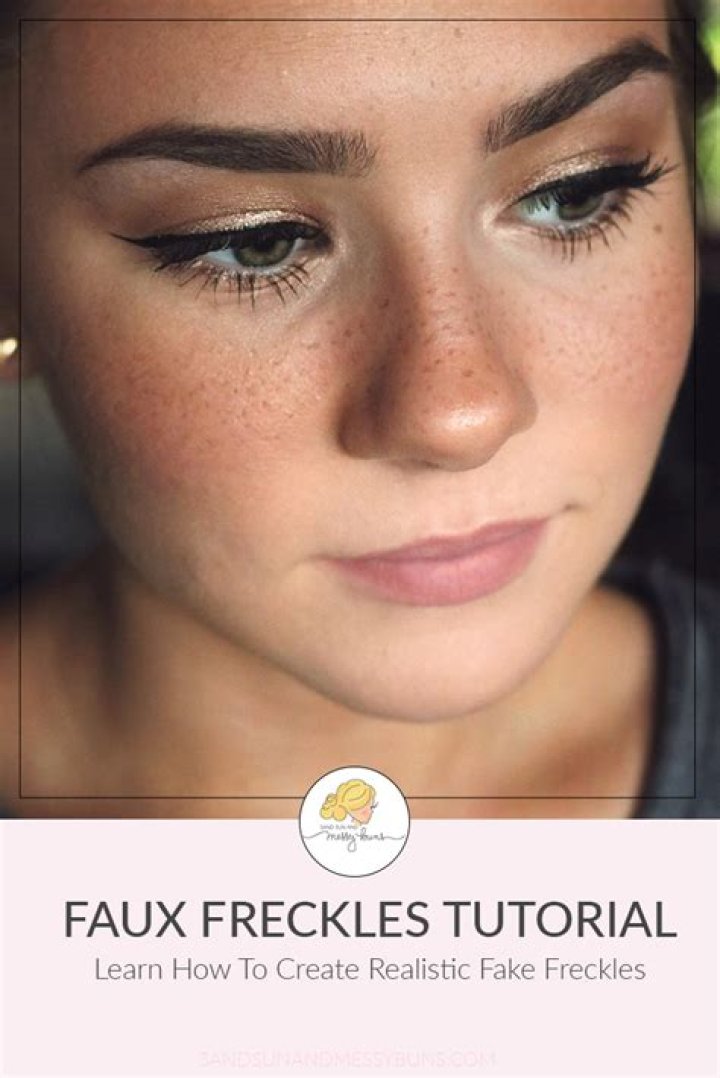 How to fake freckles | HELLO!