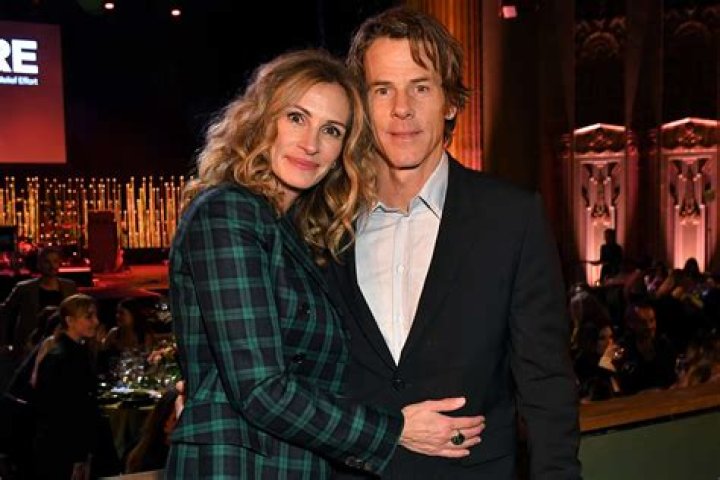 Julia Roberts makes extremely rare comment about marriage to Danny Moder - and it's so unexpected