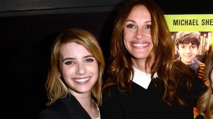Julia Roberts shares never-before-seen family photo with niece Emma Roberts