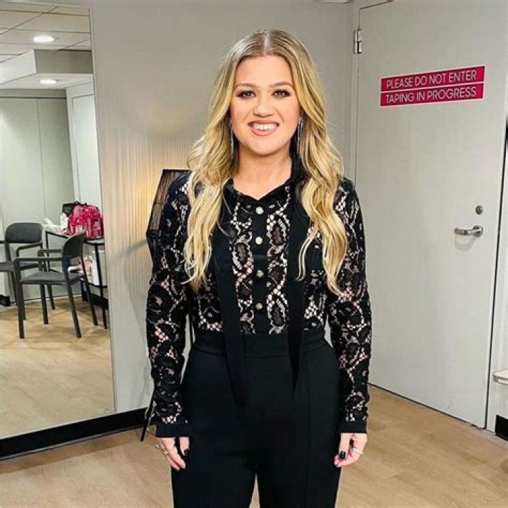 Kelly Clarkson confesses to the health diagnosis from her doctor that really inspired her weight loss