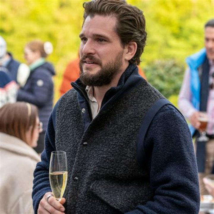 Kit Harington: Latest News, Pictures & Videos
