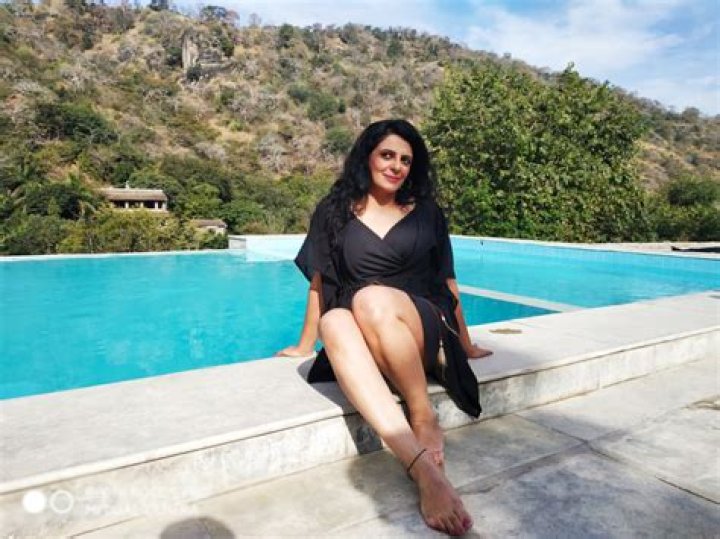 
Meenal Height, Weight, Net Worth, Age, Birthday, Wikipedia, Who, Nationality, Biography 