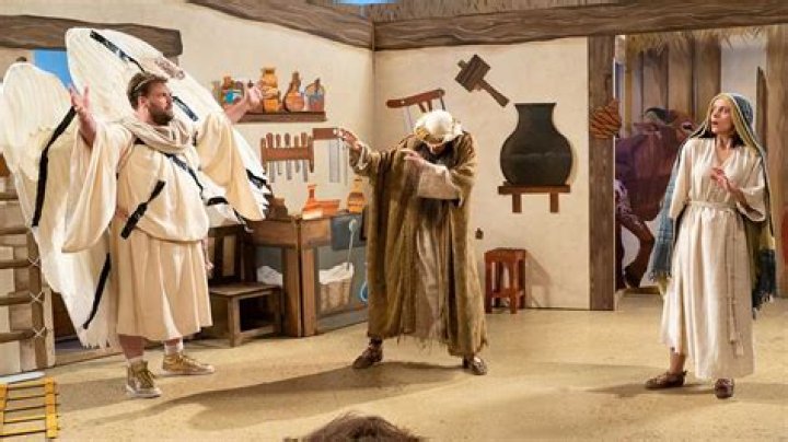 Meet the cast of The Goes Wrong Show: The Nativity