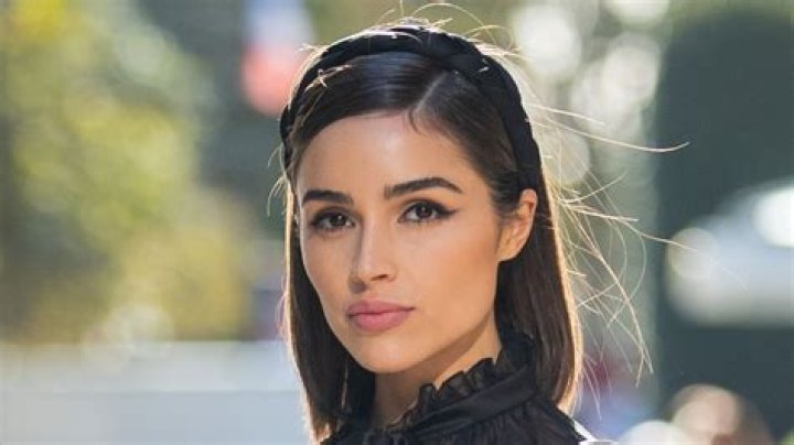 Olivia Culpo sparks massive reaction as she displays insane figure and legs in new looks