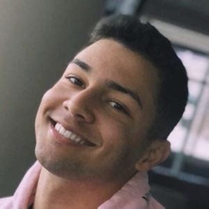 
Omar Joel Morales Height, Age, Girlfriend, Biography, Wiki, Net Worth 