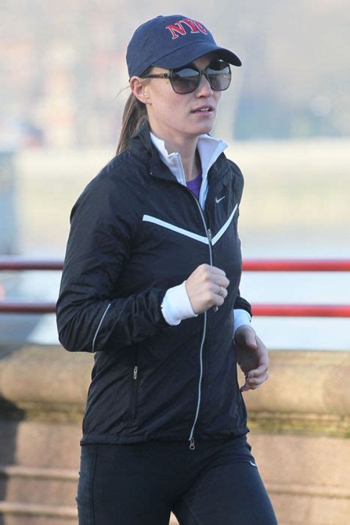 Pippa Middleton is a total beach goddess in red string bikini