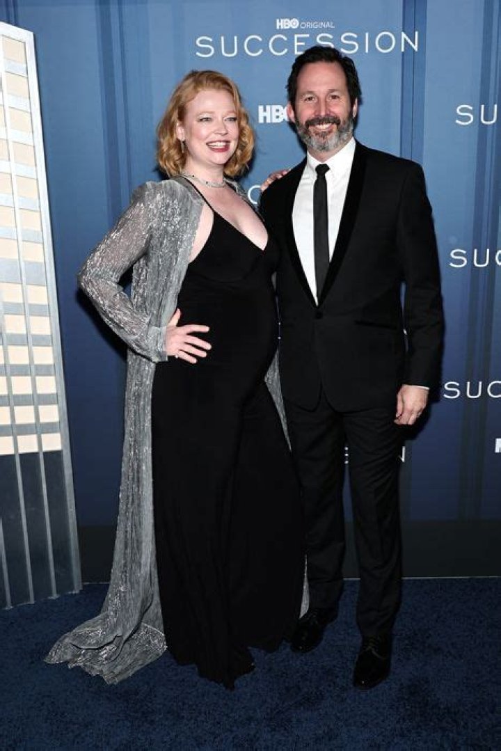 Pregnant Sarah Snook rocked country boots for whirlwind garden wedding