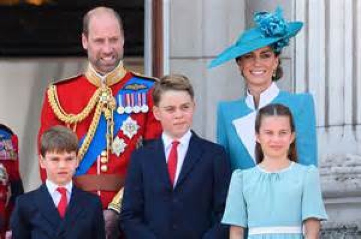 Prince William and Kate Middleton break with tradition on eve of Prince Louis' birthday - royal fans react