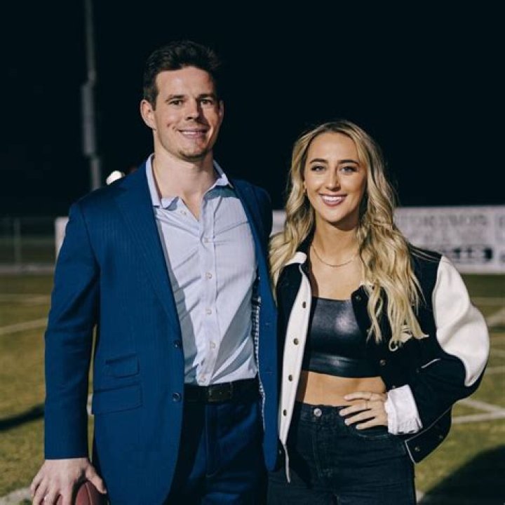 Quinn Cooke Height, Weight, Net Worth, Age, Birthday, Wikipedia, Who, Nationality, Biography