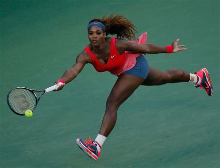 Serena Williams is still playing tennis despite being seven months pregnant