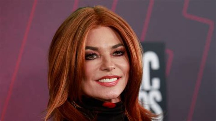 Shania Twain’s throwback photos were the perfect antidote to a viral TikTok trend using artificial intelligence