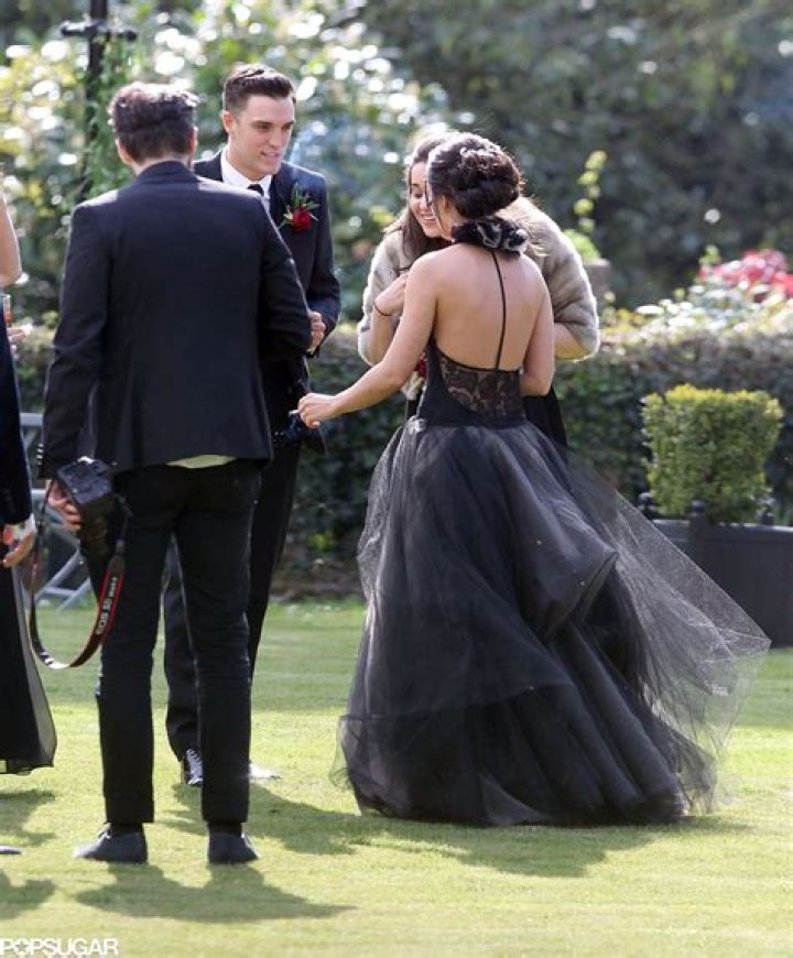 Shenae Grimes marries in striking black wedding dress