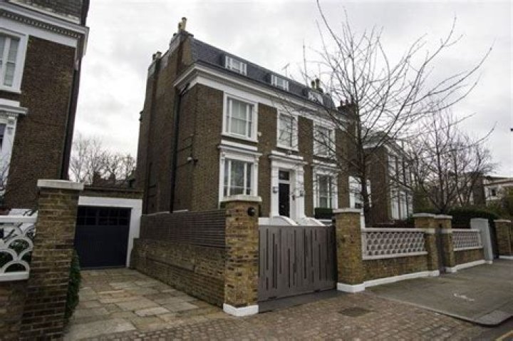 Simon Cowell's rarely-pictured £45million family homes are seriously impressive – inside