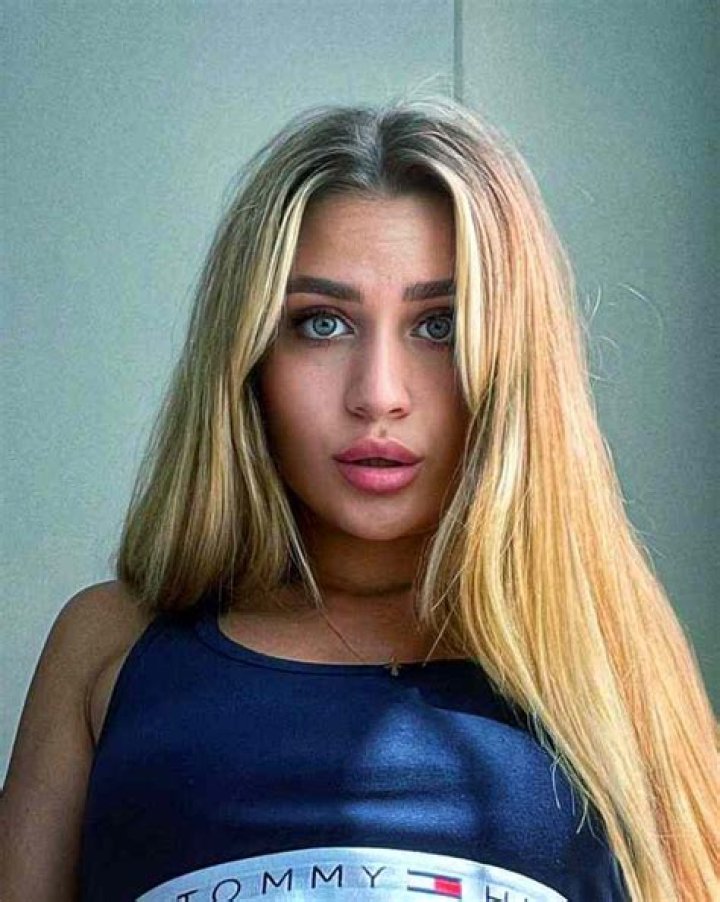 
Soma Sutton Height, Weight, Net Worth, Age, Wiki, Who, Instagram, Biography 