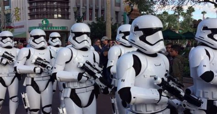 
Stormtroopers Are Enforcing Social Distancing Guidelines At Disney World 