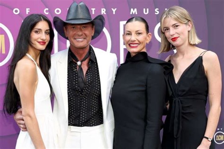 Tim McGraw reveals impressive news about rarely seen daughter Maggie: 'So proud'