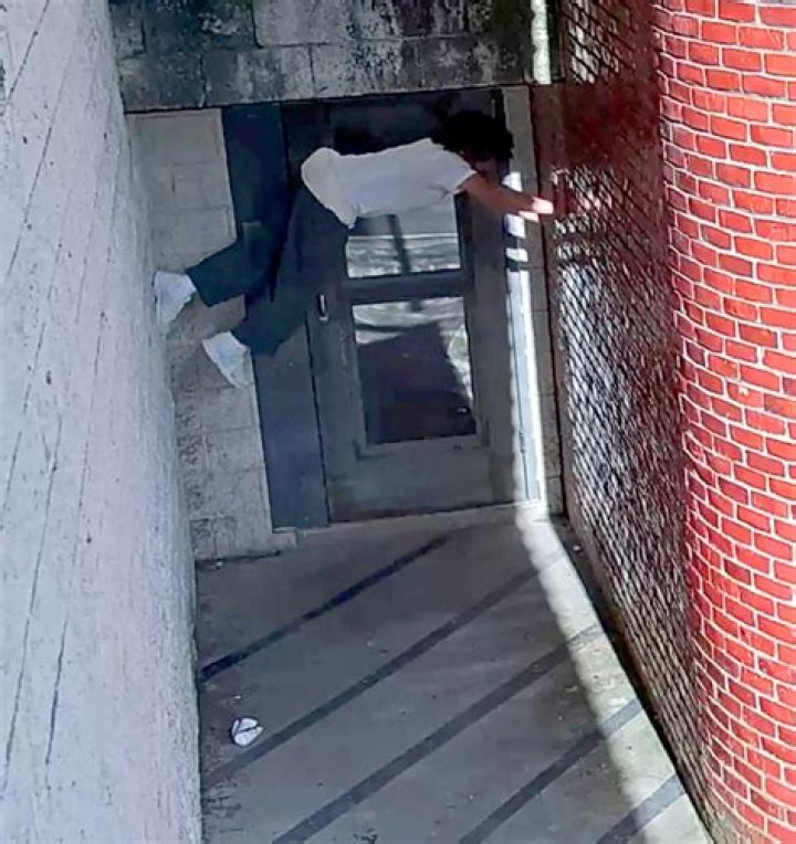 
‘Unfathomable Trauma’: Teen Wounded in St. Louis School Shooting Escaped by Jumping Out Window 