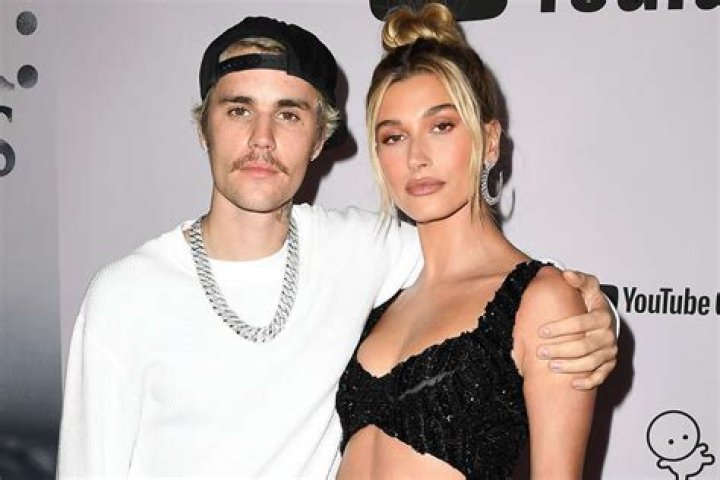 
What We Know About Justin Bieber’s Girlfriend and Why People Think He Is Gay 